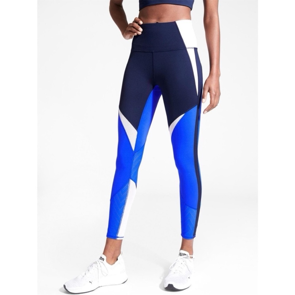 ATHLETA Precision 7/8 Color Block Blue White Leggings Women’s Size Large